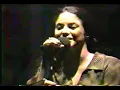 Shakira cantando Te Espero Sentada por última vez - Tour Pies Descalzos Colombia