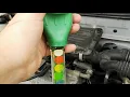 K11 Micra - Using an Antifreeze Tester to test the coolant freezing point