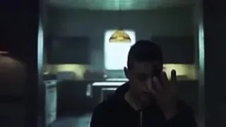 انا مين وفين انا اييي مفروش طريقي بورد احمد سعد 