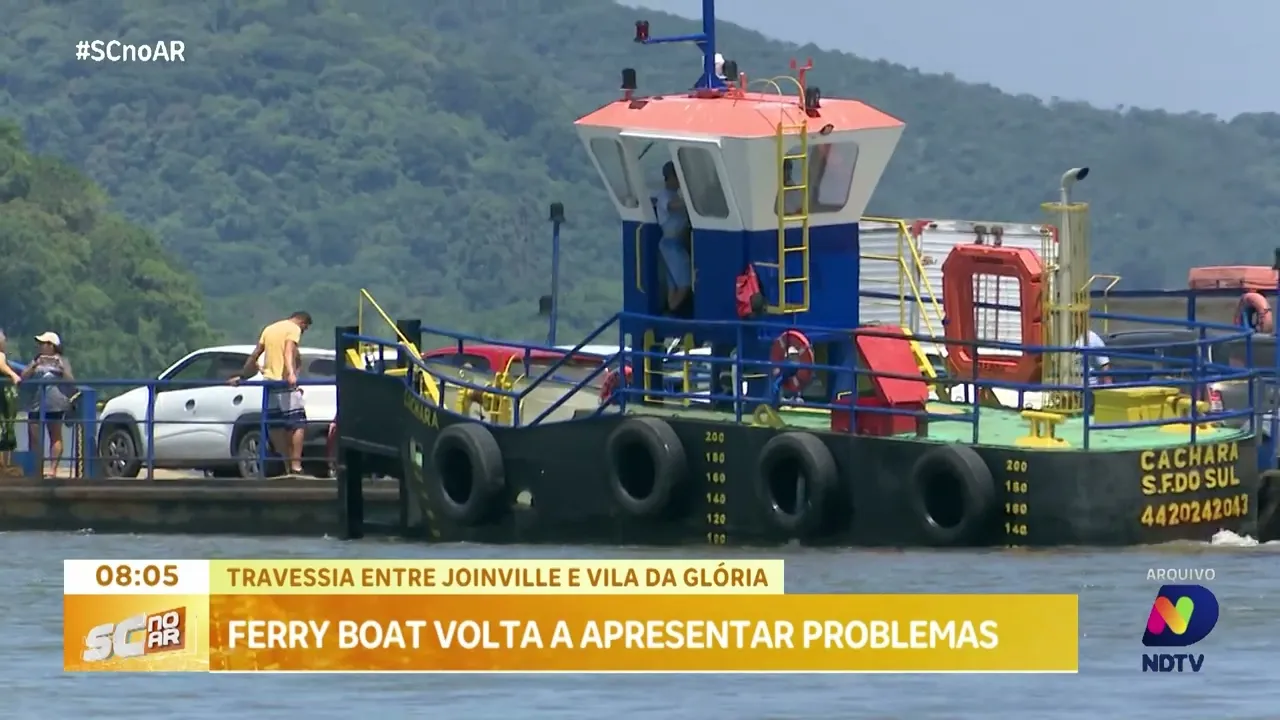 Usuários do ferry boat enfrentam problemas na travessia entre Joinville e Vila da Glória
