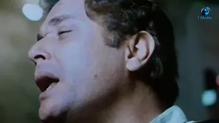 حقك يا عم ما انت بتغنى بفلوسك دندنها