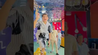 احنا في زمن ضايع ضايع 