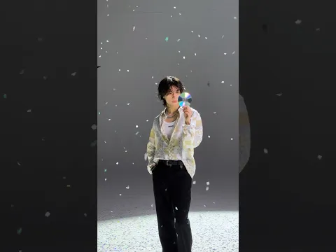 13. Mashup Video