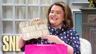 Birt ay Gifts - SNL