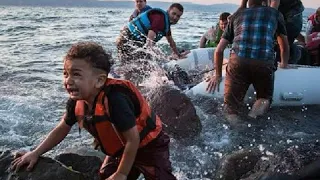 مسافر میشوم مادر دعاء کن 