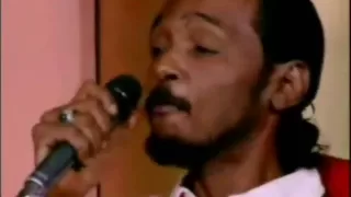 محمود عبد العزيز بعد الفراق عود الحوت ابقو الصمود 