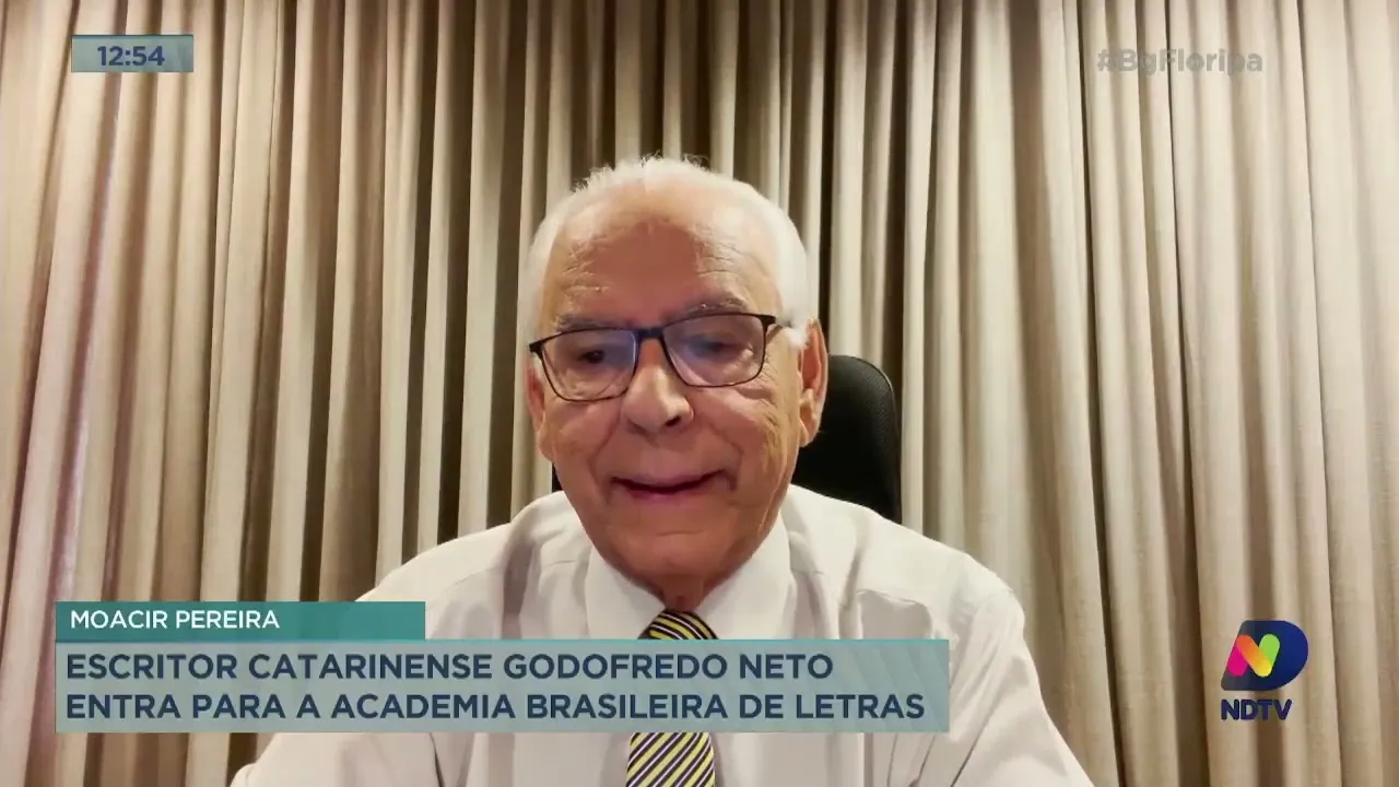 Moacir Pereira: deputado Moacir Sopelsa assume governo de SC