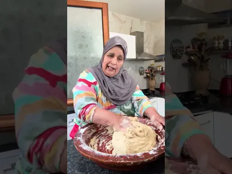 الكعك الوهراني القطني الأصلي - خفيف كي الريشة و يذوب في الفم - وصفة أم جنان