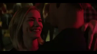 reacher and roscoe flirt reacher s01e02 