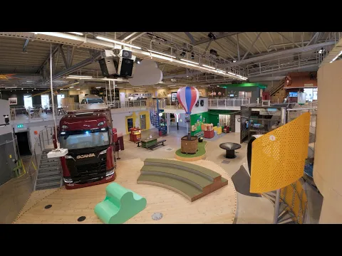 Indoor FPV drone tour of Teknikens Hus science center in Lulea, Sweden