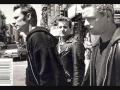 Download Lagu Green Day - Waiting [Acoustic]