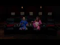 Anna Faris barefoot