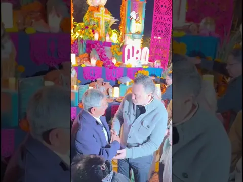 💀🌼 Altar de Muertos en Plaza de Armas Querétaro ¡Imperdible!