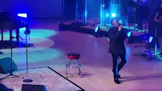 استاد معین اجرای زنده ی ترانه ی ترکم نکن معین کنسرت اسطوره موسیقی 