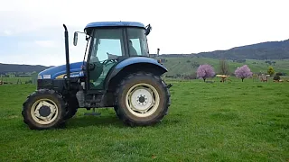 Auctions Plus Clearing Sale - R J Blewett Small Tractor