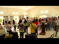 Download Lagu Umawit ng may galak / Hold me hold me (Medley)