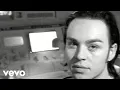 Download Lagu Savage Garden - To the Moon and Back (Official Video - Australian Version)