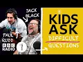 Download Lagu Jack Black and Paul Rudd play Kids Ask Difficult Questions - \ MP3