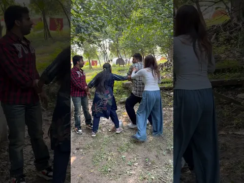 जंगल मैं मैंने अकेले दो लड़की पकड़ी देखो 😳#humanity #respect #helping #trending #viralvideo
