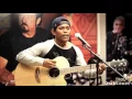 Download Lagu Oncom Hideung - alamku ( live at musicdilounge )