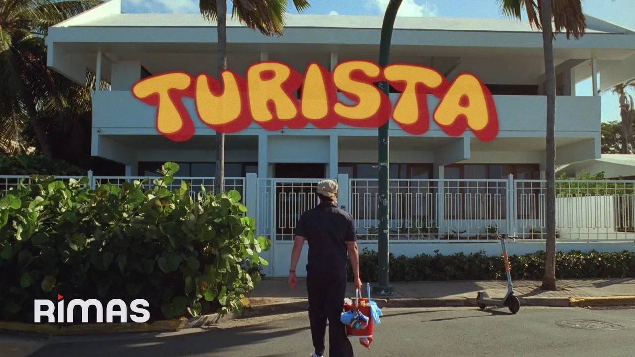 BAD BUNNY - TURiSTA (Video Oficial) | DeBÍ TiRAR MáS FOToS BAD BUNNY - TURiSTA (Video Oficial) | DeBÍ TiRAR MáS FOToS