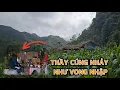 Download Lagu Lên thăm nhà ông bà sống cô độc trên núi cao hết hồn xem thầy cúng nhảy như M.a nhập | CVC - Chao