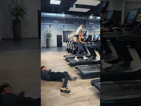 Never skip legday? 😅 #mrsus #comedy #fail #prank #fitness