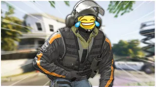 Download Rainbow Six Siege but we can't stop laughing MP3