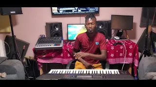 piano seben saviour bee