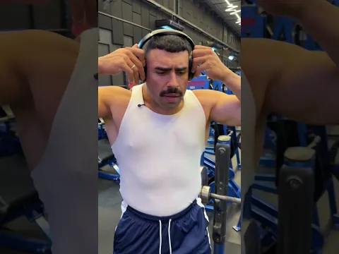 Calma aí, ele gostou? 🤨 - Use o cupom: JOTA na Dark Lab 🤝 #academia #fitness #humor #maromba