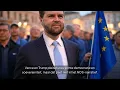 Download Lagu NOS Ontmaskerd: Hoe Trump’s Vredesplan Gesaboteerd Wordt door Staatspropaganda