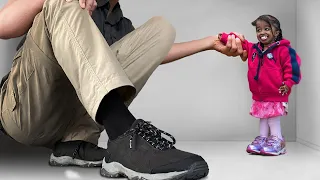 أقصر امرأة في العالم     سنة      سم  دندنها