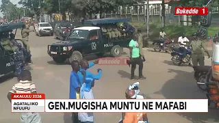 Agataliikonfuufu Gen Muntu Anoonyezza Akalulu Ab E Kaperabyong Ne Bamulaajanira Tebalina Luguudo Lwa 