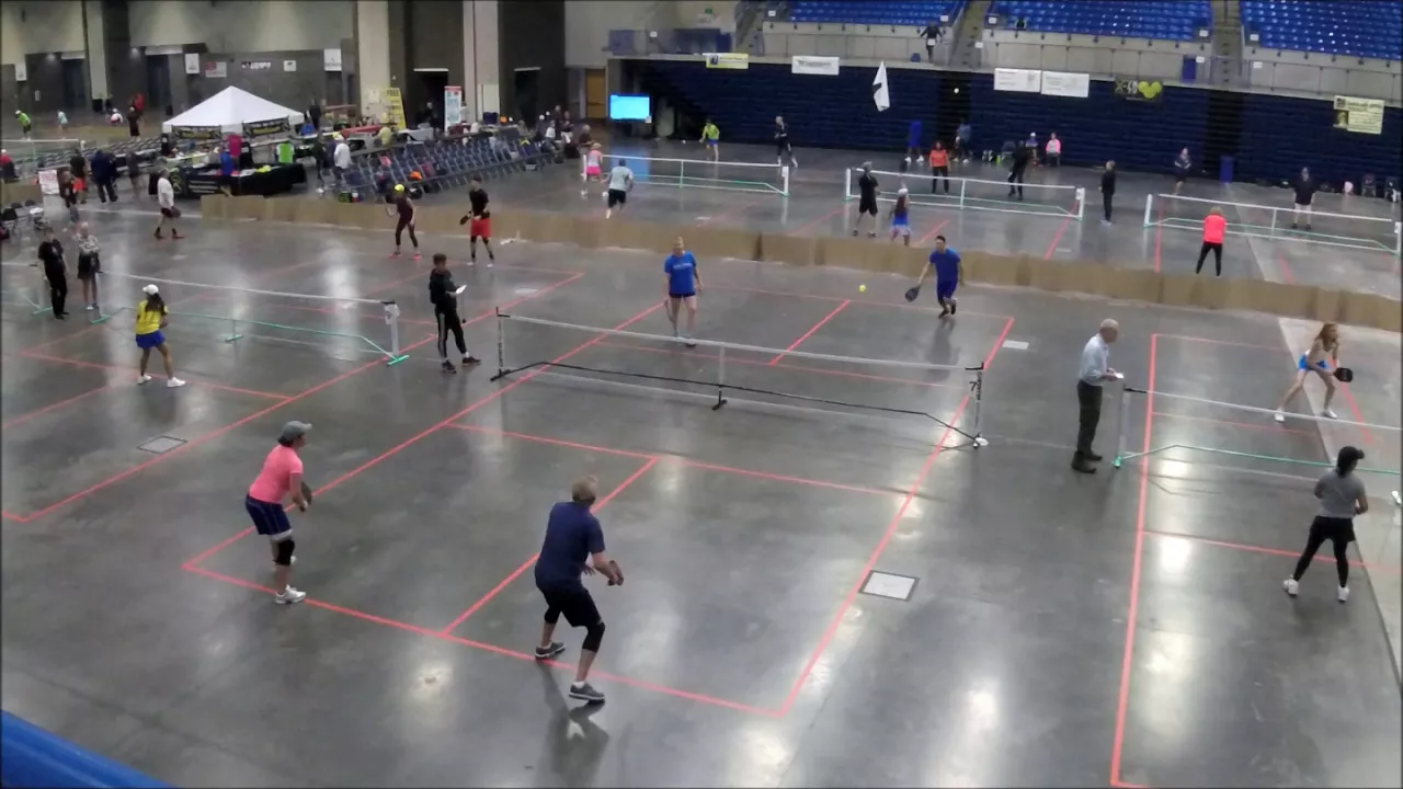 Mid America Pickleball 35+ 4.0 MXD Shane Edwards / Kristi Sitton V Brian Bass / Kelsy Schimmel