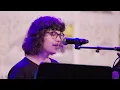 Download Lagu Everything Stays (Extended) - Rebecca Sugar and Olivia Olsen (Live)