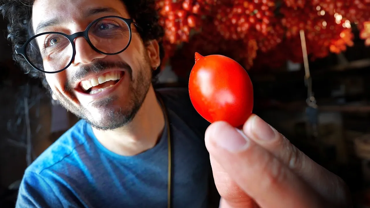 This Italian Tomato is the GOAT (Piennolo del Vesuvio)