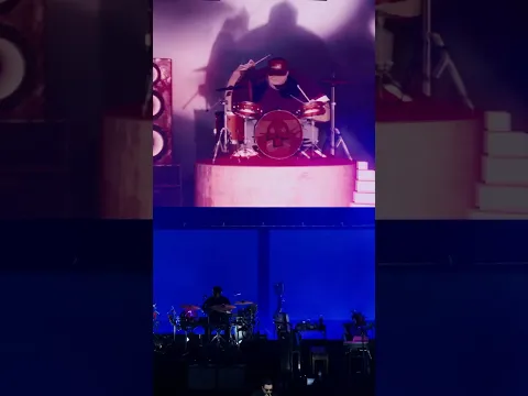 Feel Good Inc. Watch the full highlights from Demon Days Live now.