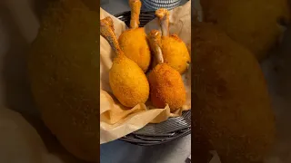 دبابيس فراخ بالبطاطس سهله وموفره Shorts 