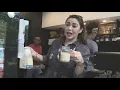 Download Lagu Ari Sihasale \u0026 Nia Zulkarnaen Buka Usaha Coffe Shop Rasa Papua | Selebrita Siang