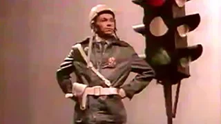 Анжелика Варум - Человек-Свисток