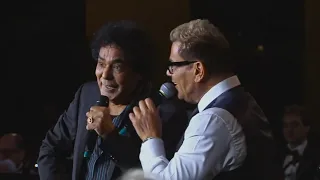 محمد منير وعمرو دياب  أمي الحبيبة  من حفل ذكريات هاني شنودة      دندنها