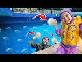 AQILA MENCARI KOIN DI BAWAH AIR KOLAM RENANG