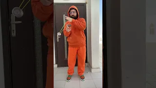 لعب يويو على اغنية Jisoo Flower 