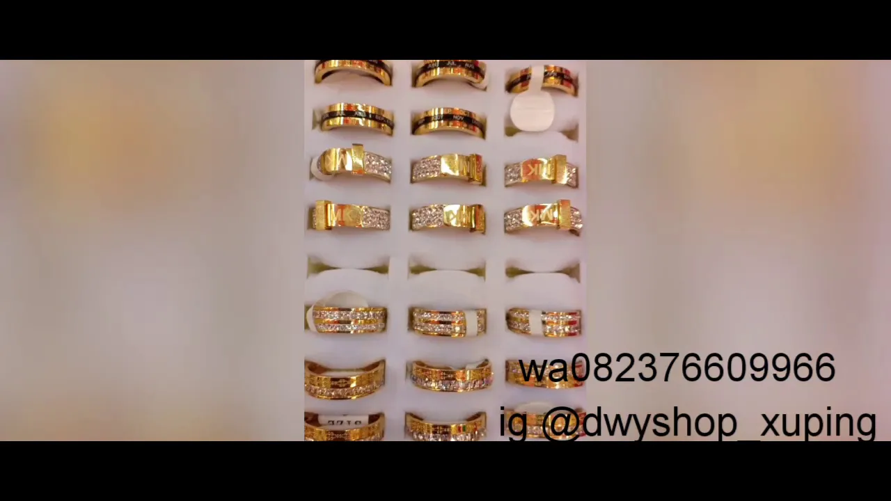 Cara mencuci perhiasa imitasi, dengan bahan bahan yang mudah di dapat. 