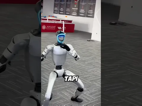 Robot ini tingkahnya kocak banget 🤣 #shortviral