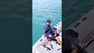 Getting LPG can sometimes be an adventure… but worth it for fresh sourdough! ⛵️ #sailingfamily