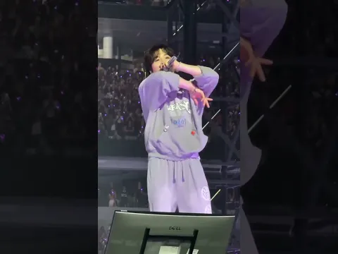 BTS 💜||min yoongi 😻 looking for 😇💜||cute BTS short 💜🦋#mimyoongi #btssuga #moonbts #btskeychain