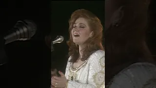 انا بعشقك انا انا كلي لك انا 