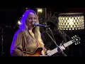 'Please Don't Be Perfect' - Mary Bragg - from The Extended Play Sessions