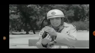 مشهد مضحك من فيلم اسماعيل يس في البوليس الحربي 